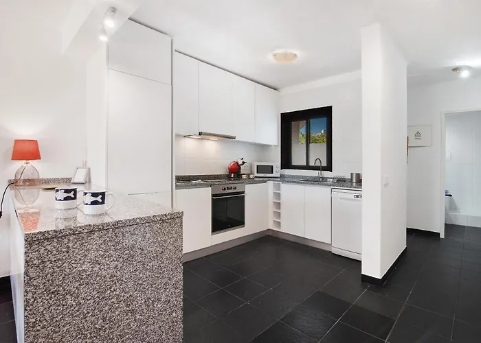 Kyara House 아파트 *